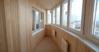Отделка, остекление, утепление балконов в Кузнецке от 206 руб. м/2.